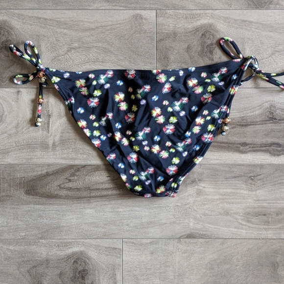 French connection bathing suit - Picture 3 of 7